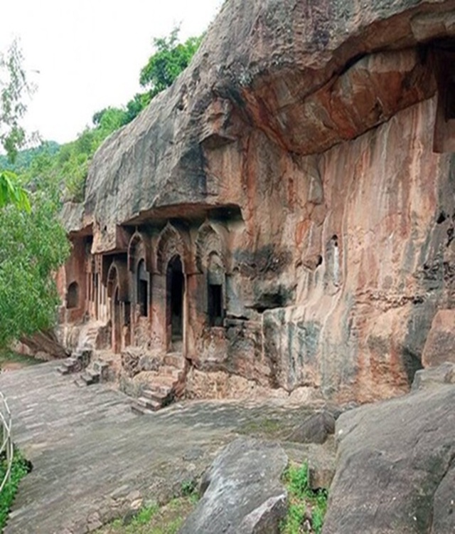 Guntupalli Caves